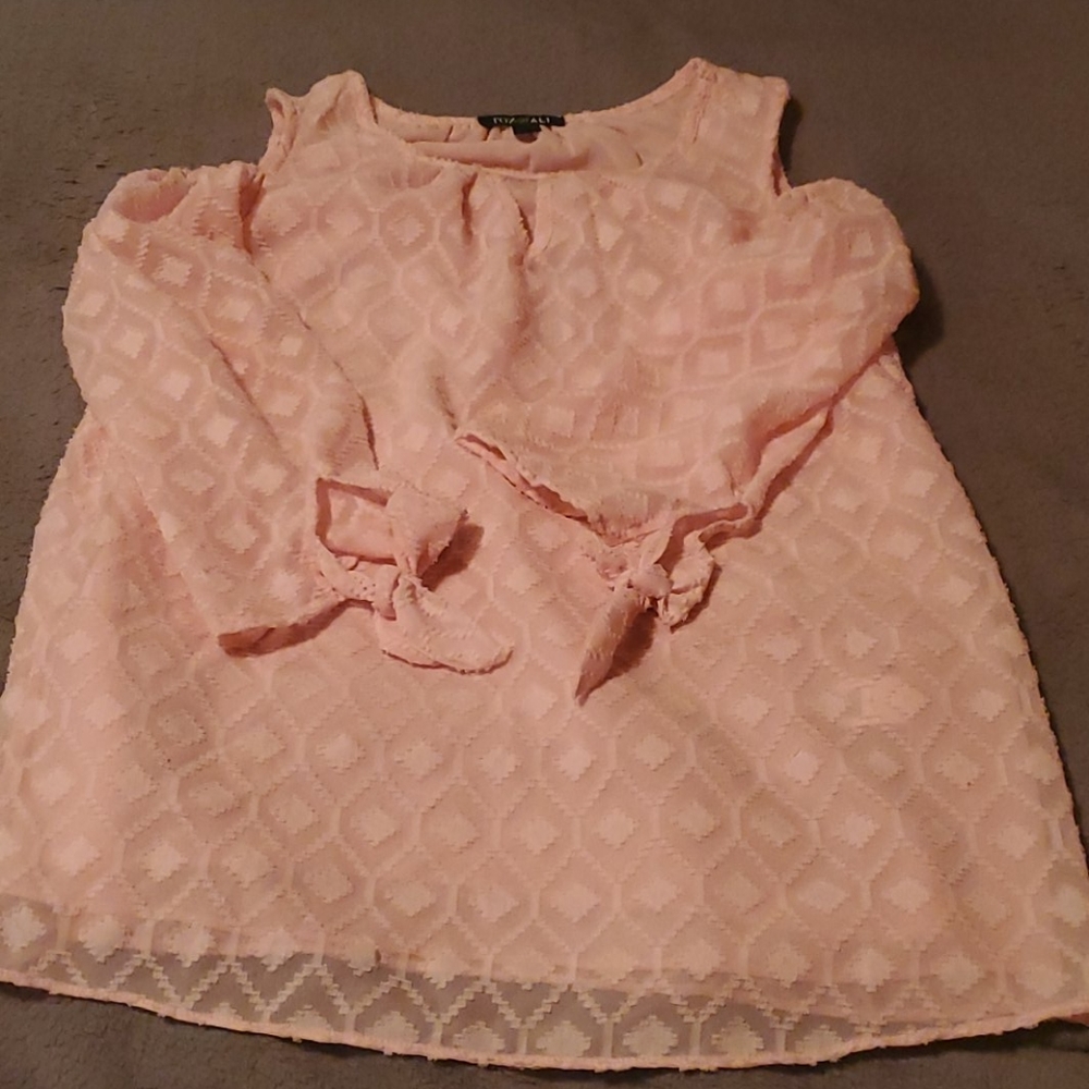 Pink shirt
